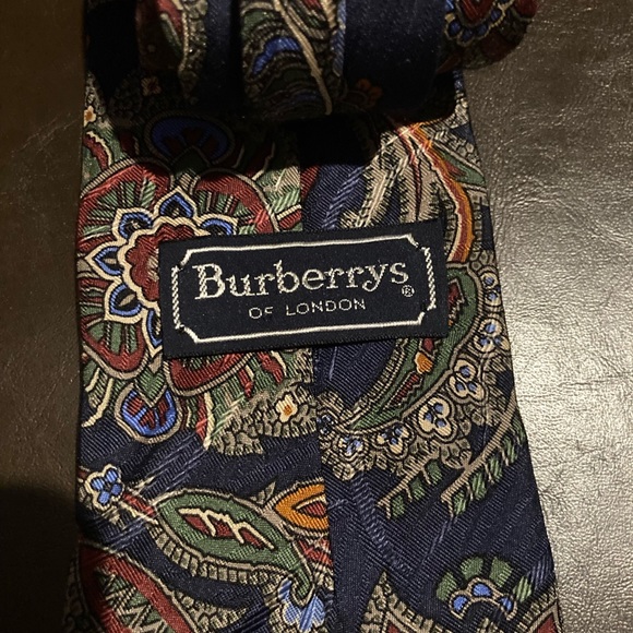 Burberry necktie - Picture 2 of 5